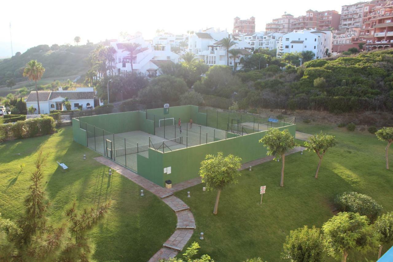 Duquesa Suites. Manilva San Luis de Sabinillas Εξωτερικό φωτογραφία