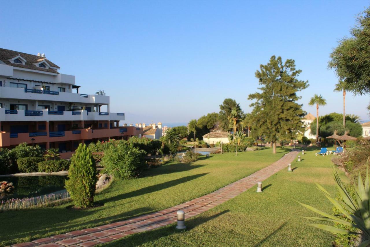 Duquesa Suites. Manilva San Luis de Sabinillas Εξωτερικό φωτογραφία
