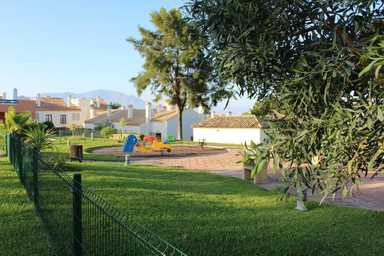 Duquesa Suites. Manilva San Luis de Sabinillas Εξωτερικό φωτογραφία